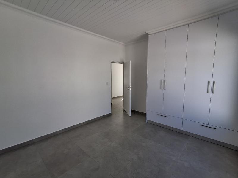 3 Bedroom Property for Sale in Golden Mile Western Cape